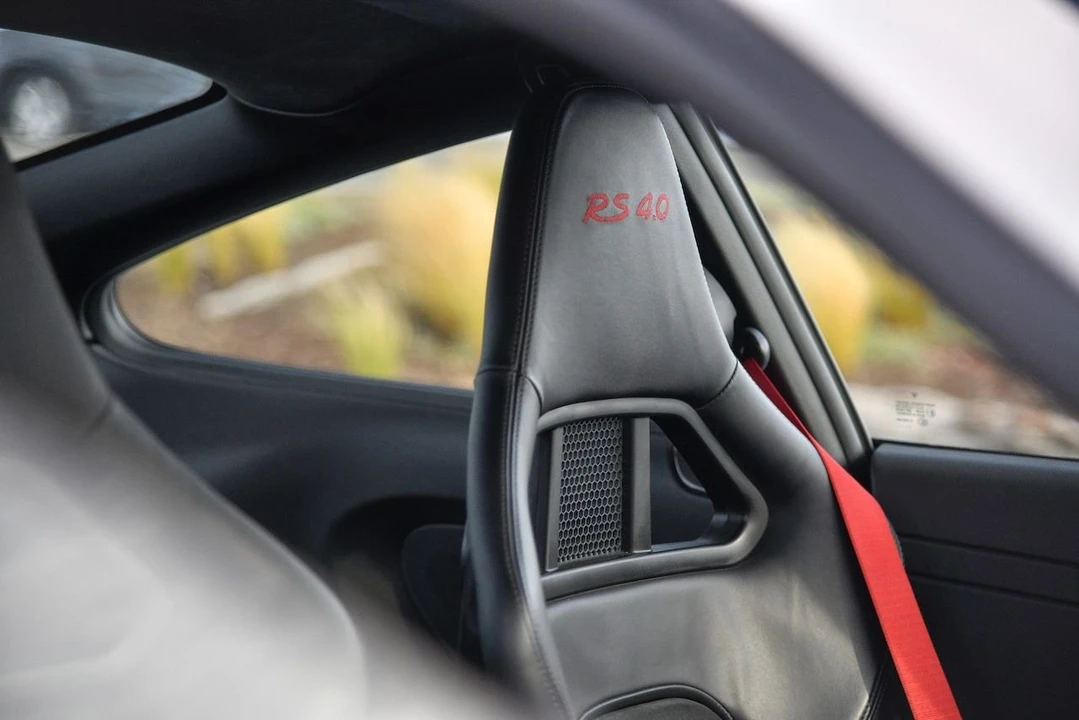 2011 Porsche 997 GT3 RS - Image 18 of 27