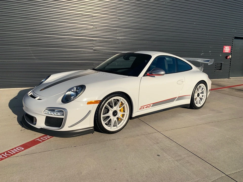 2011 Porsche 997 GT3 RS - Image 2 of 16