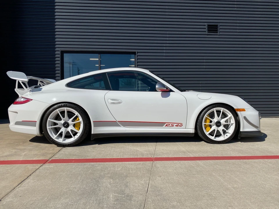 2011 Porsche 997 GT3 RS - Image 4 of 16