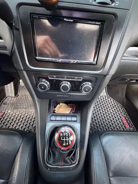 2011 Volkswagen GTI Mk6 - Image 14 of 20