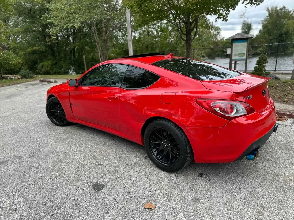 2011 Hyundai Genesis Coupe - Image 5 of 12
