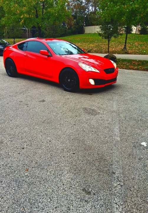 2011 Hyundai Genesis Coupe - Image 12 of 12
