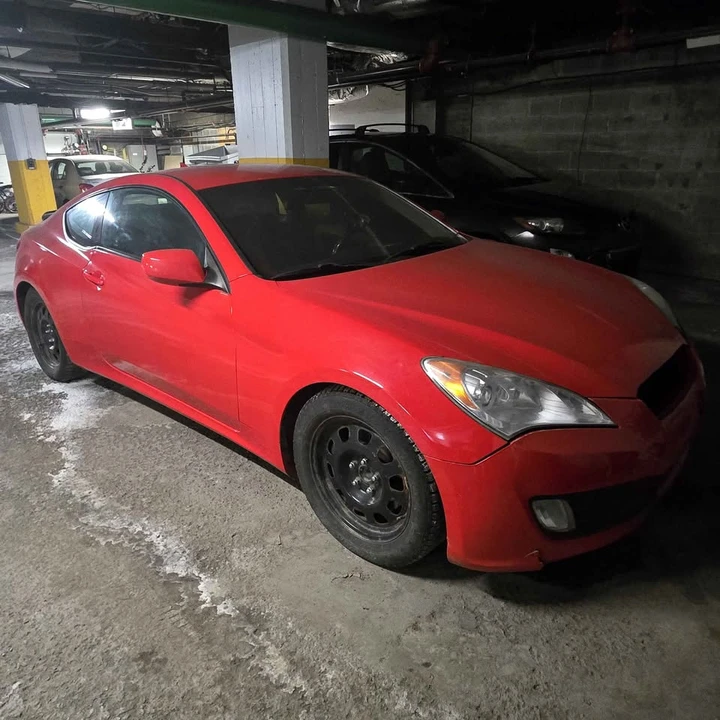 2011 Hyundai Genesis Coupe - Image 3 of 13