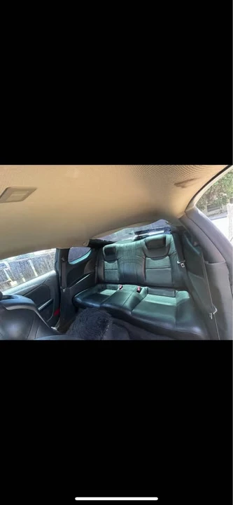 2011 Genesis - Image 4 of 7