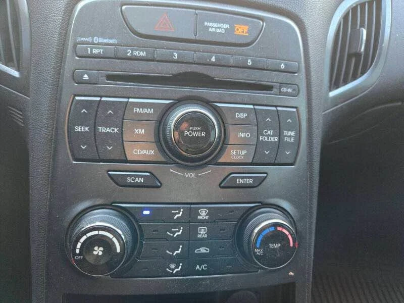 2011 Genesis - Image 11 of 11