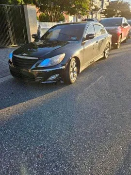 2011 Genesis G50