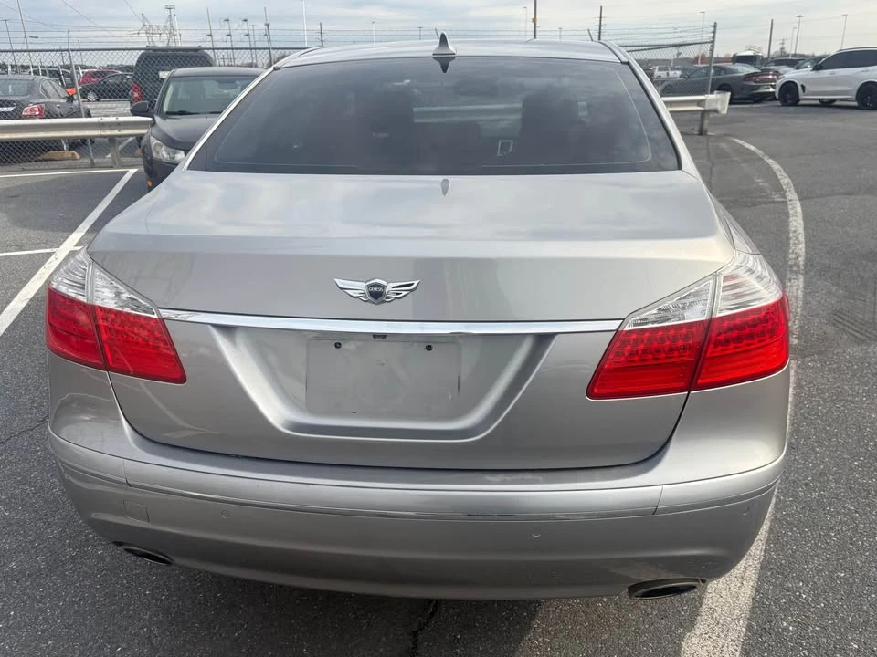 2011 Genesis G70 - Image 6 of 15