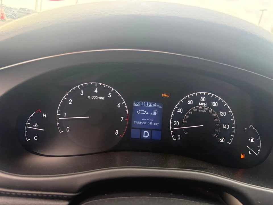 2011 Genesis G70 - Image 11 of 15