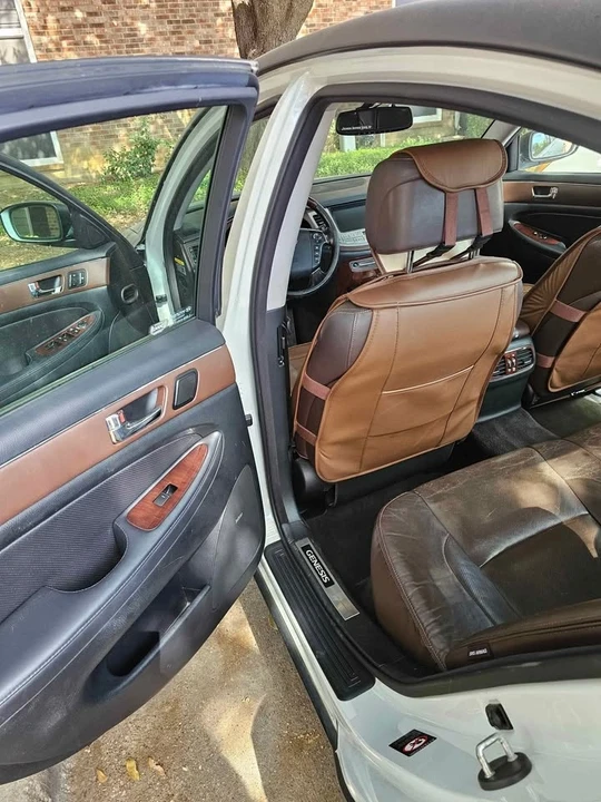2011 Genesis G80 - Image 8 of 9