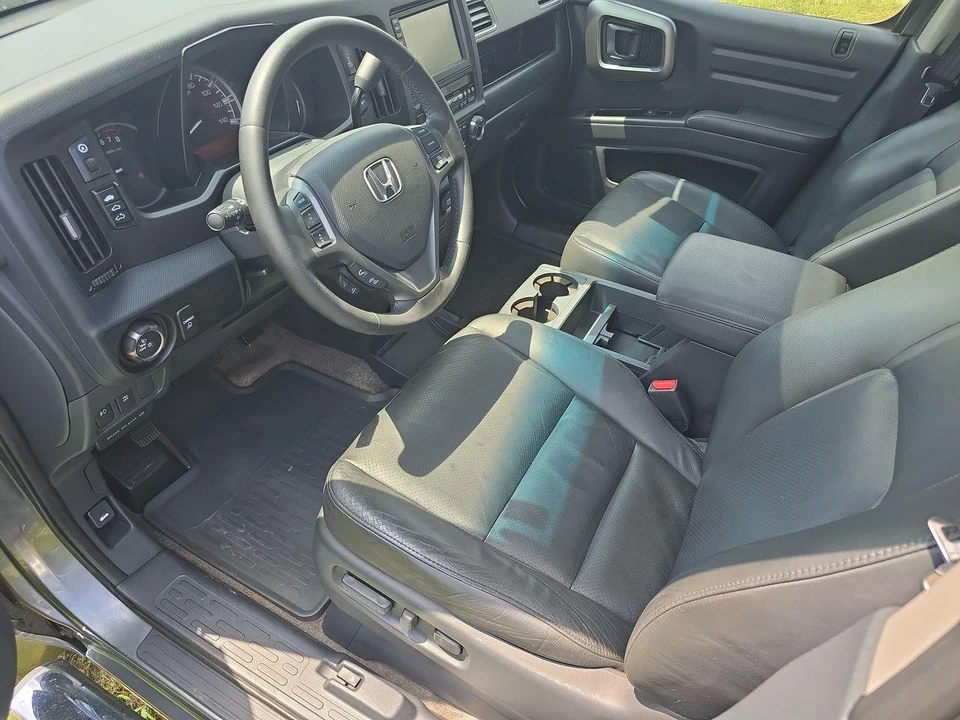 2011 Honda Ridgeline 1st Gen - Image 4 of 21