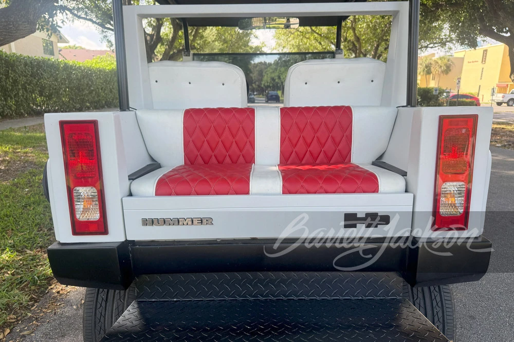 2011 Hummer Hummer H3 - Image 6 of 10