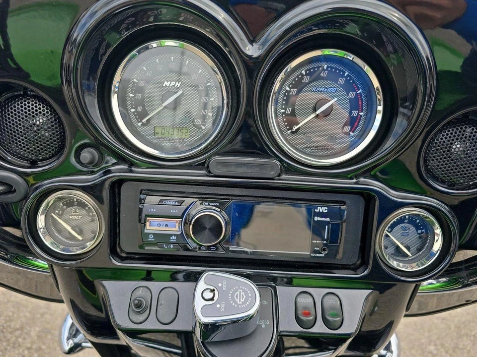 2011 Harley-Davidson CVO - Image 8 of 25