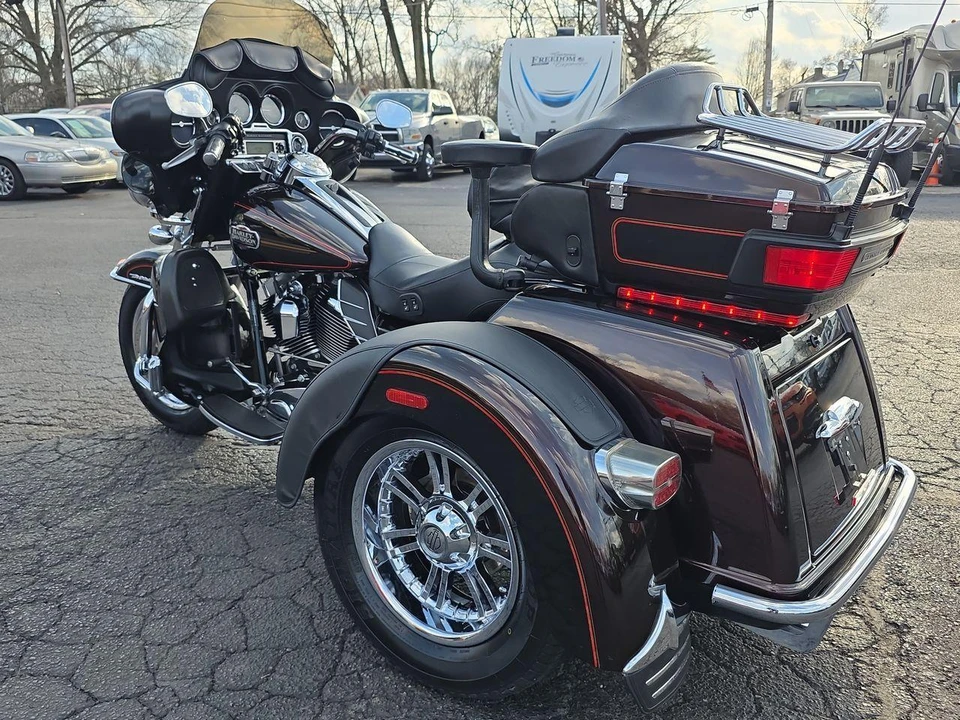 2011 Harley-Davidson Touring Twin Cam - Image 2 of 29