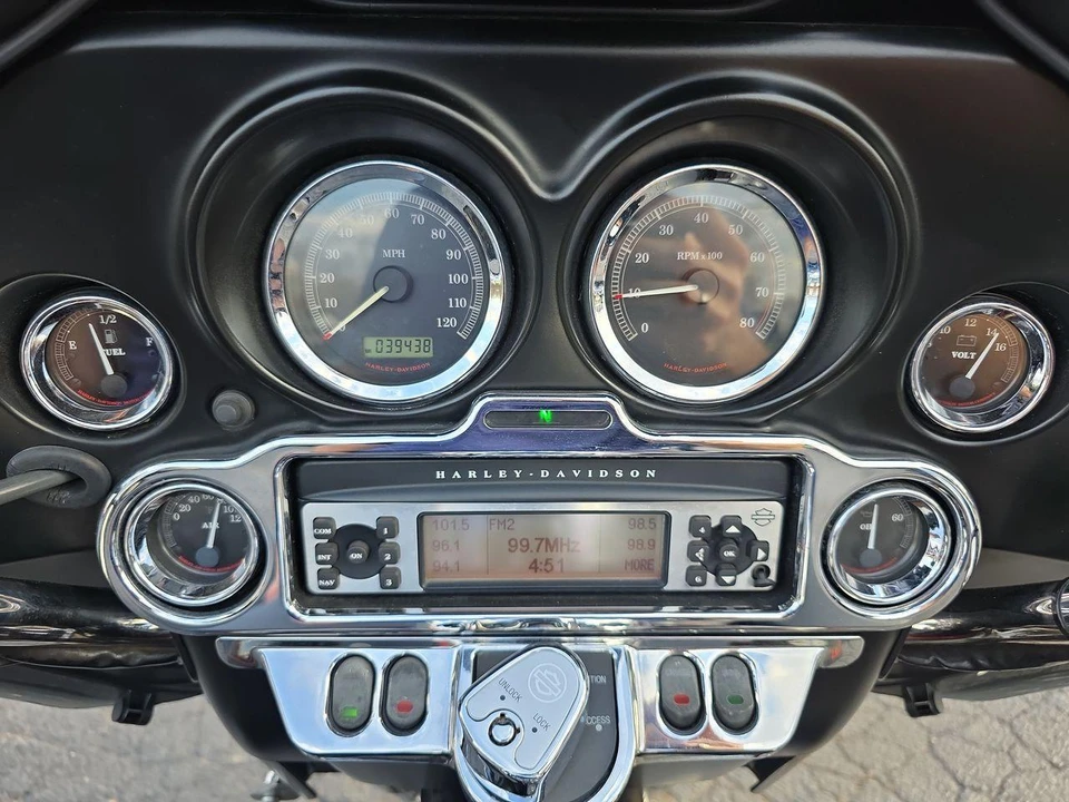 2011 Harley-Davidson Touring Twin Cam - Image 9 of 29