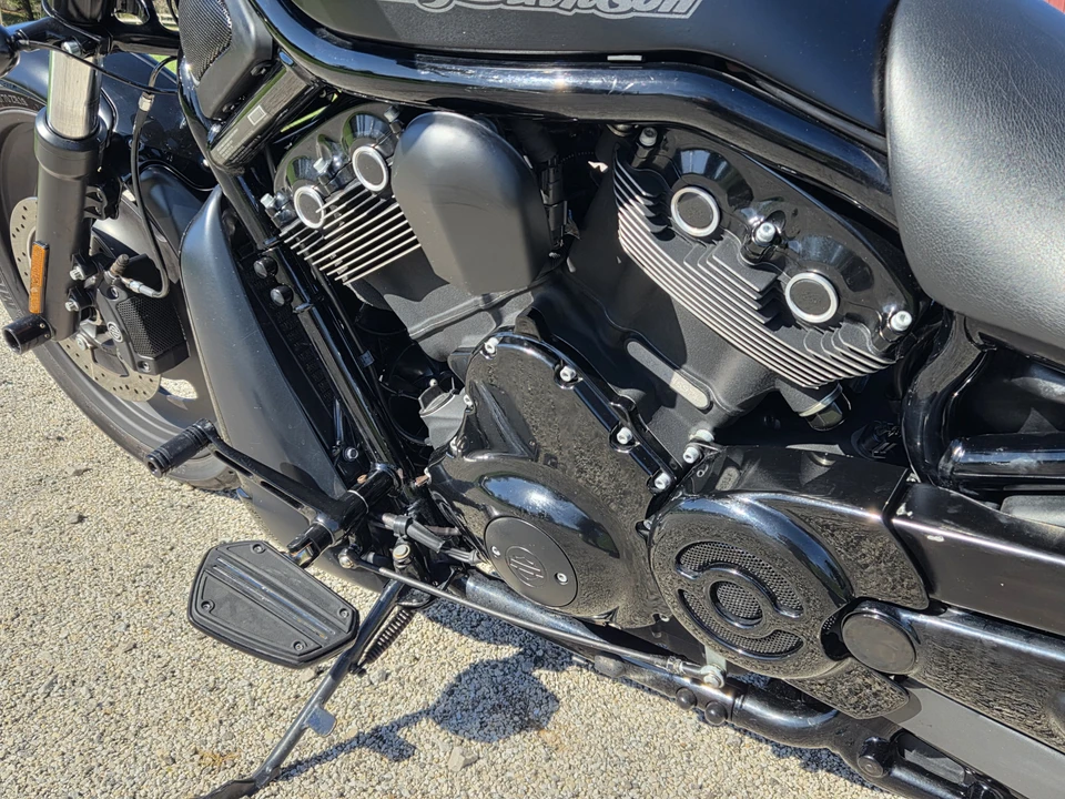 2011 Harley-Davidson V-Rod - Image 17 of 31