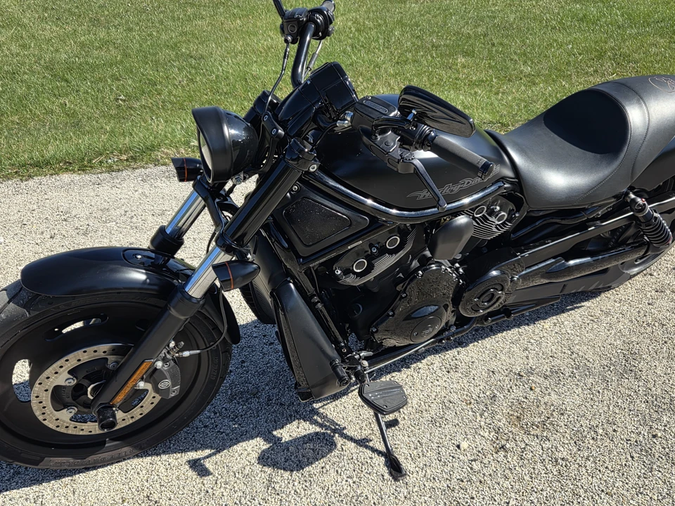 2011 Harley-Davidson V-Rod - Image 14 of 31