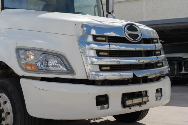 2011 Hino - Image 20 of 21