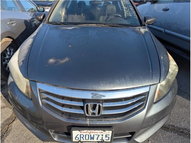 2011 Honda Accord 8th Gen - Image 2 of 10