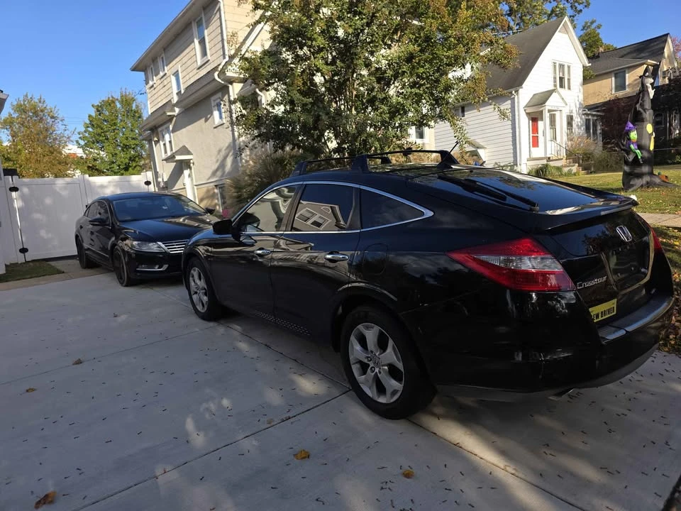 2011 Honda Accord 8th Gen - Image 3 of 15