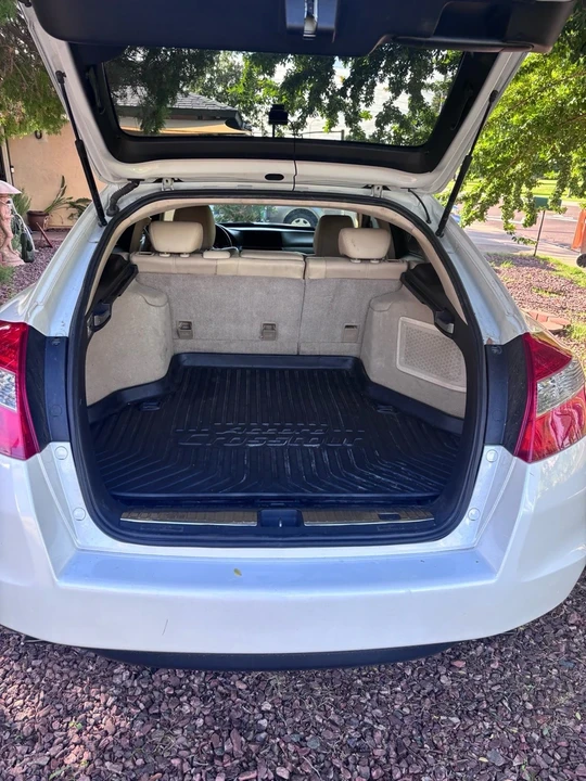 2011 Honda Accord 8th Gen - Image 13 of 15