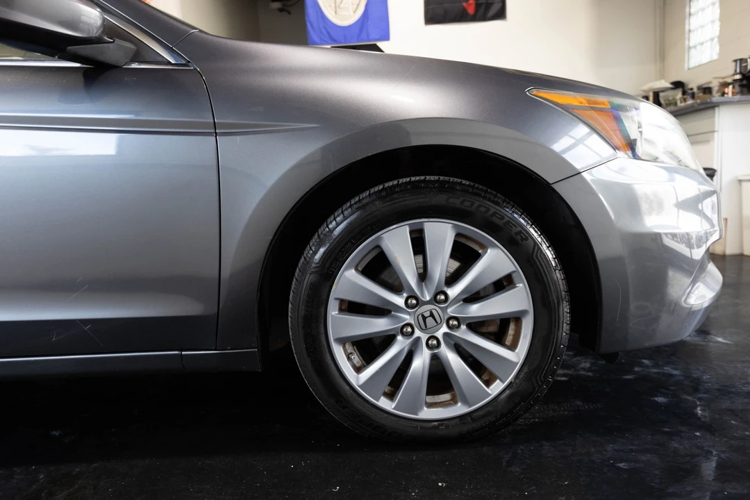 2011 Honda Accord 8th Gen - Image 12 of 12
