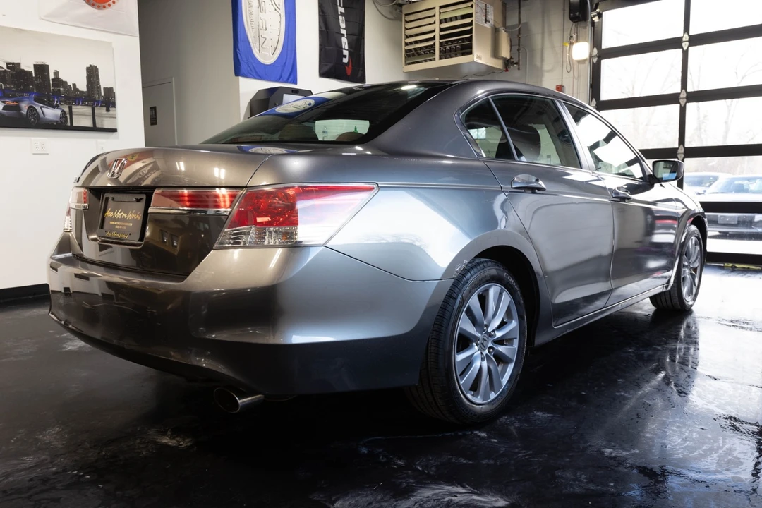 2011 Honda Accord 8th Gen - Image 7 of 12