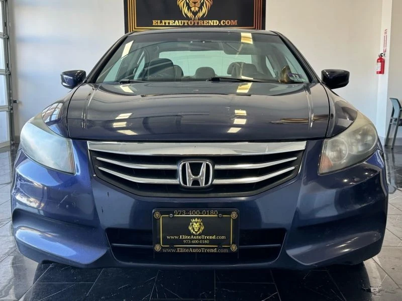 2011 Honda Accord 8th Gen - Image 2 of 12