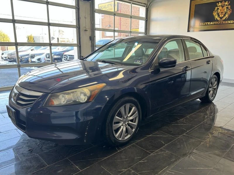 2011 Honda Accord 8th Gen - Image 3 of 12