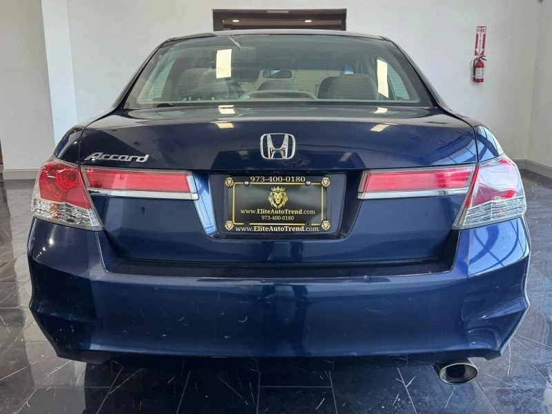 2011 Honda Accord 8th Gen - Image 5 of 12