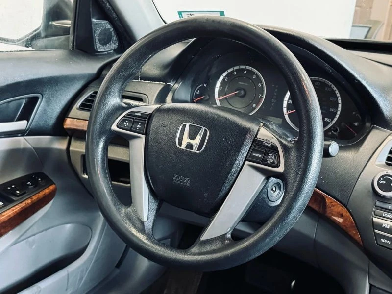 2011 Honda Accord 8th Gen - Image 10 of 12