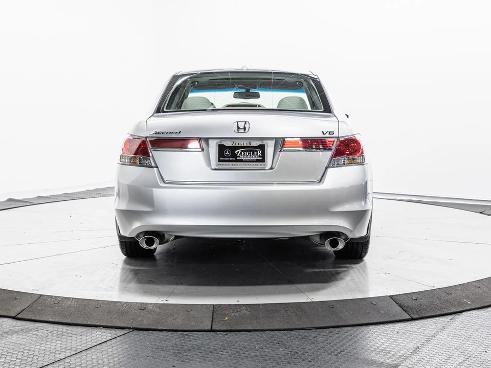 2011 Honda Accord 8th Gen - Image 21 of 21
