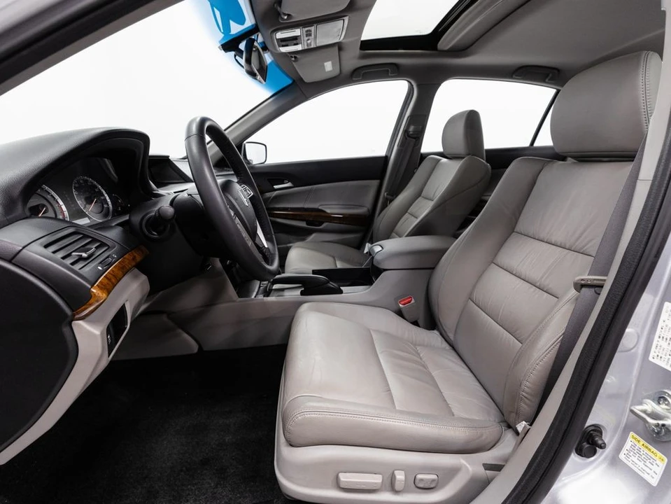 2011 Honda Accord 8th Gen - Image 7 of 21