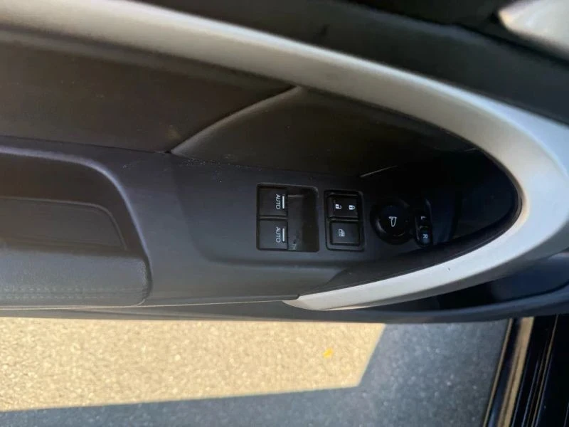 2011 Honda Accord 8th Gen - Image 10 of 12