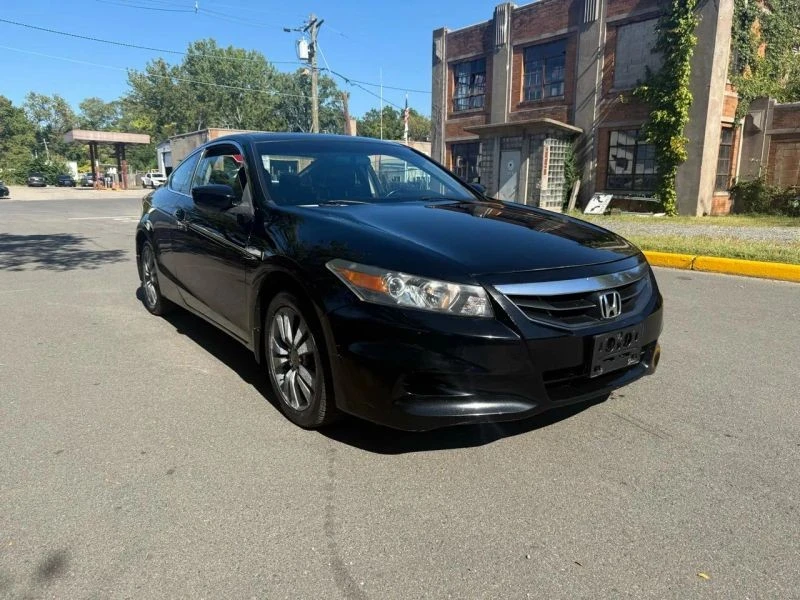 2011 Honda Accord 8th Gen - Image 2 of 12