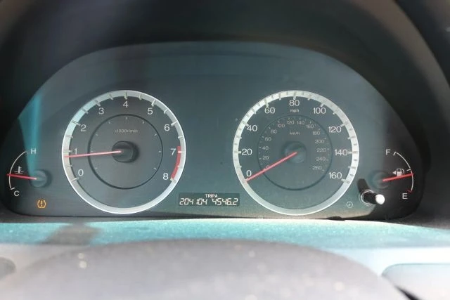 2011 Honda Accord 8th Gen - Image 9 of 12