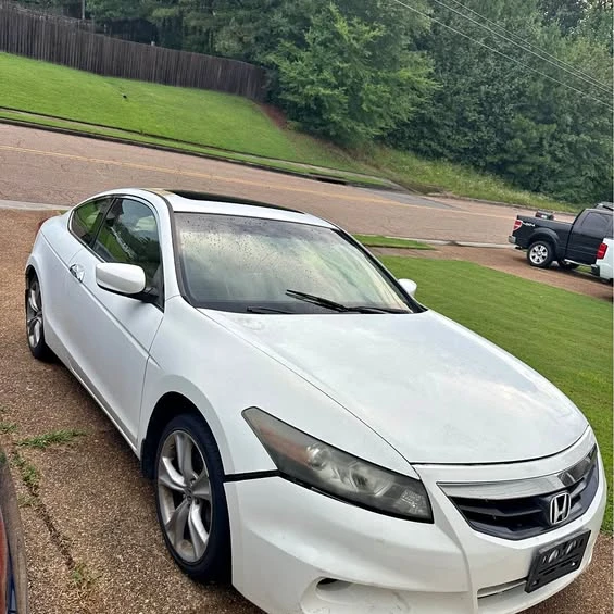 2011 Honda Accord 8th Gen - Image 1 of 1
