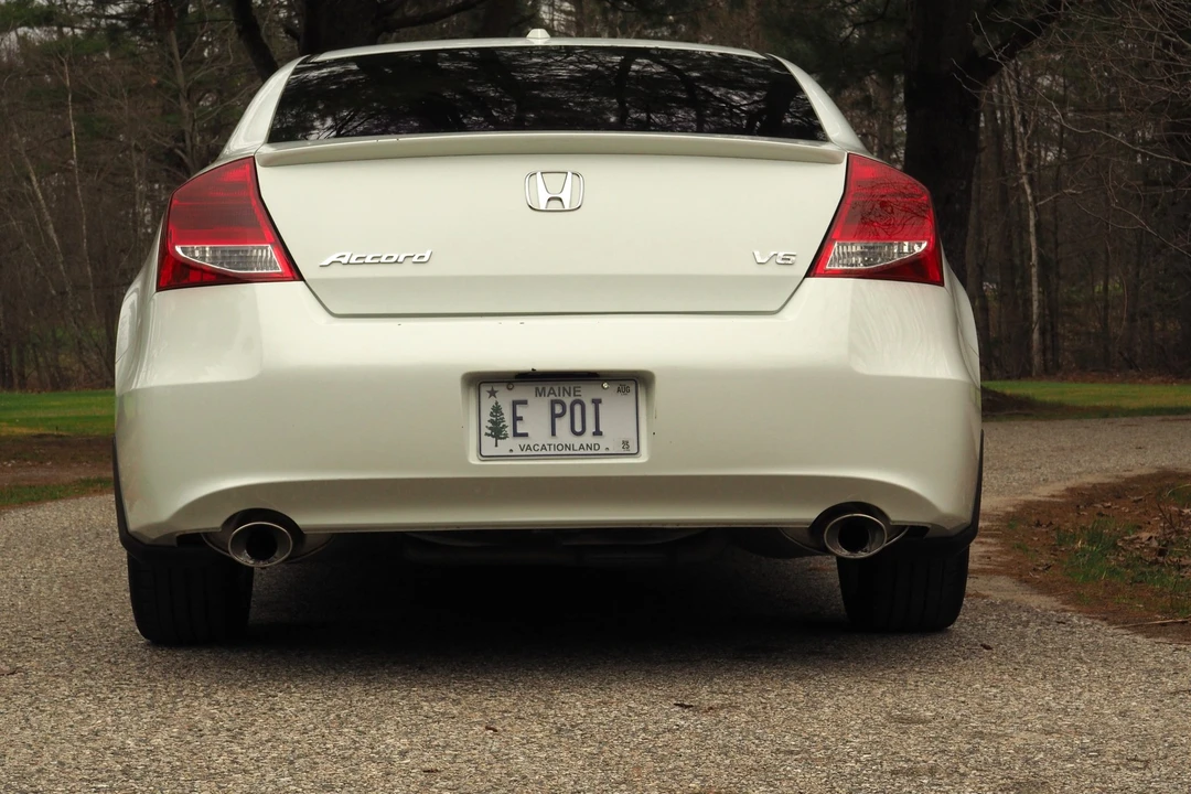 2011 Honda Accord 8th Gen - Image 10 of 31