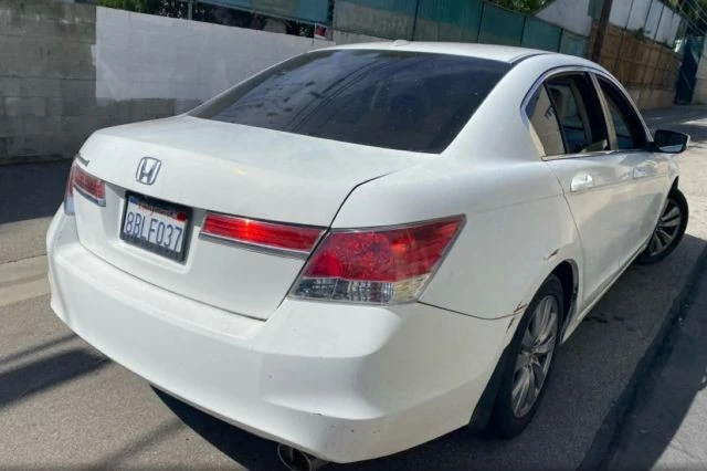 2011 Honda Accord 8th Gen - Image 3 of 11