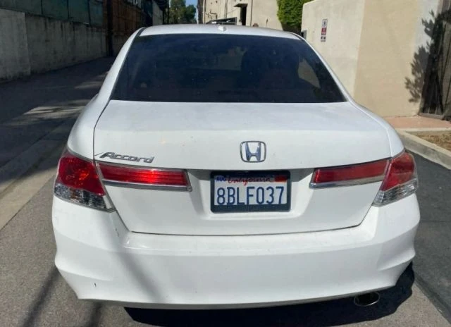 2011 Honda Accord 8th Gen - Image 6 of 11