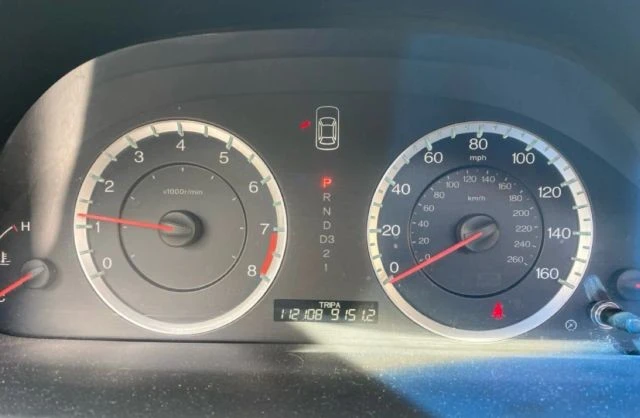 2011 Honda Accord 8th Gen - Image 10 of 11