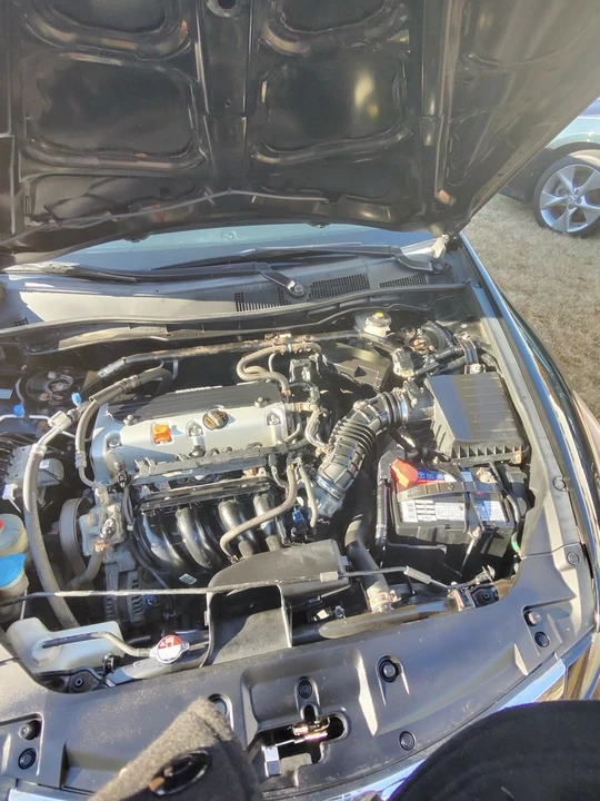 2011 Honda Accord 8th Gen - Image 14 of 14