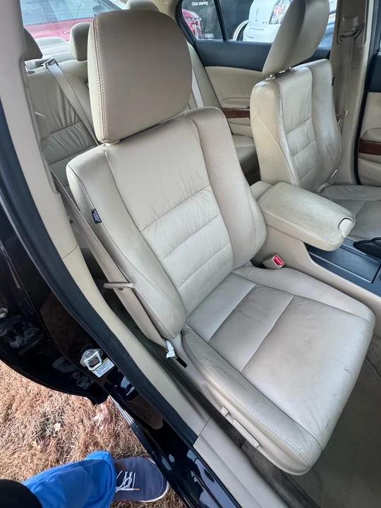 2011 Honda Accord 8th Gen - Image 13 of 14