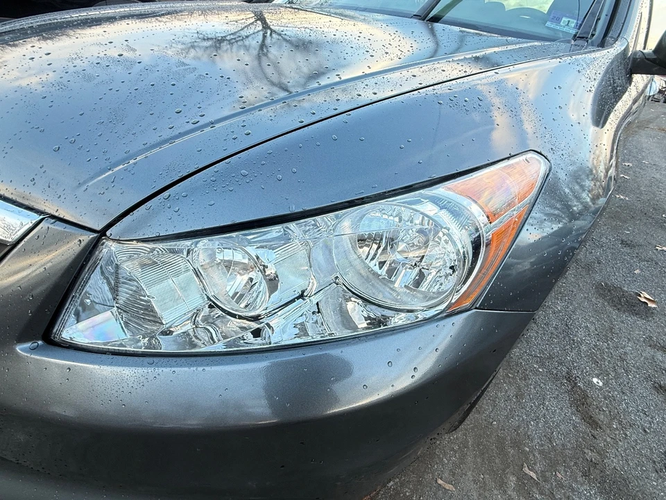 2011 Honda Accord 8th Gen - Image 2 of 21