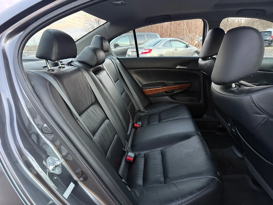 2011 Honda Accord 8th Gen - Image 20 of 21