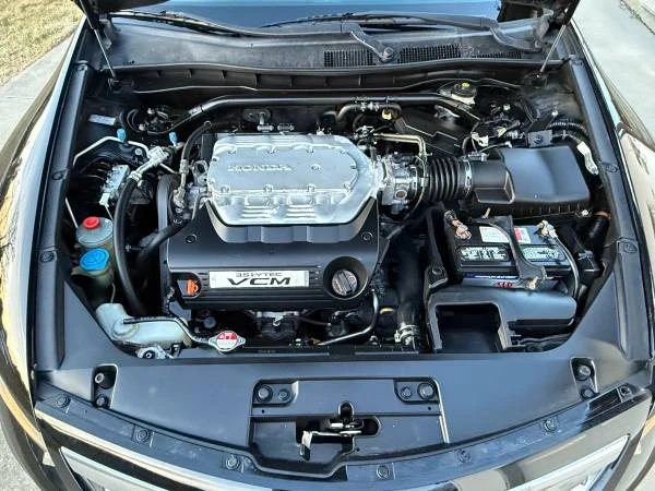 2011 Honda Accord 8th Gen - Image 15 of 20