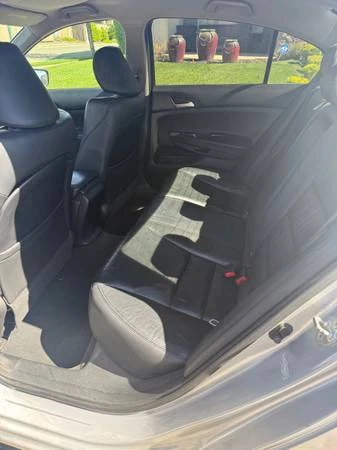 2011 Honda Accord 8th Gen - Image 6 of 6