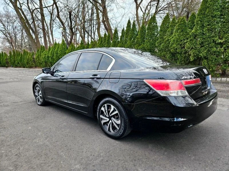 2011 Honda Accord 8th Gen - Image 7 of 12