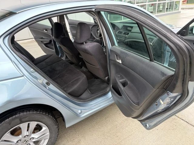 2011 Honda Accord 8th Gen - Image 12 of 12