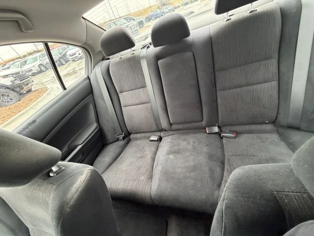 2011 Honda Accord 8th Gen - Image 8 of 12
