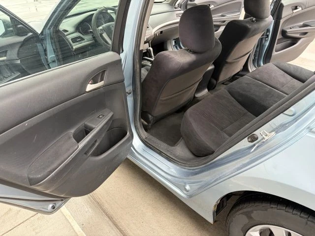 2011 Honda Accord 8th Gen - Image 10 of 12